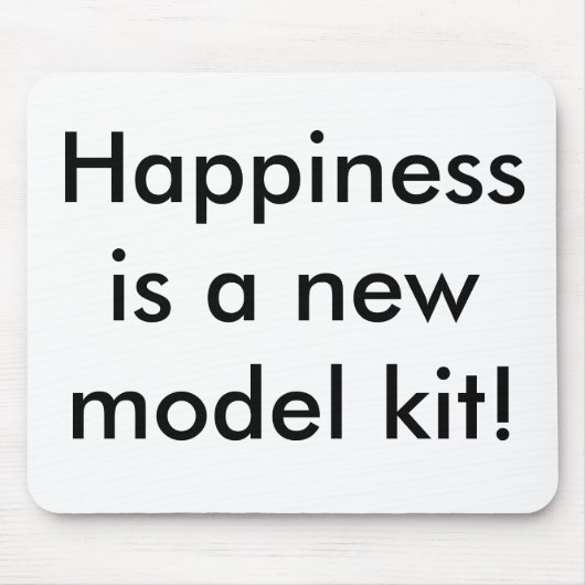 ハピネスは新しいモデルキットだ! マウスパッド (正面)