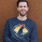 ハピネスハズポーズデザイン Tシャツ