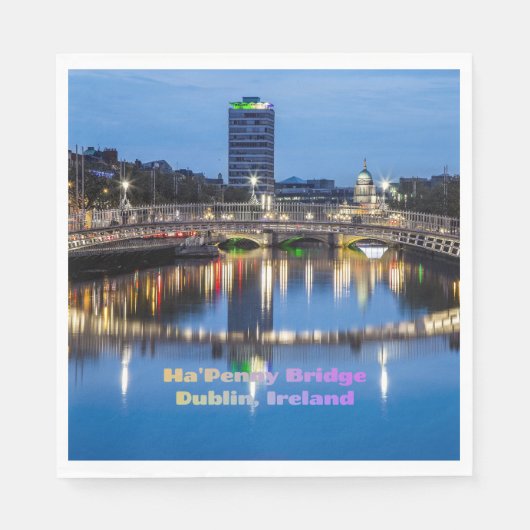 ハペニーブリッジ，ダブリン，アイルランド スタンダードランチョンナプキン (正面)