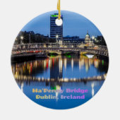 ハペニーブリッジ，ダブリン，アイルランド セラミックオーナメント (裏面)
