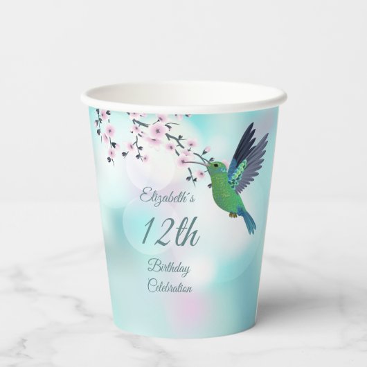 ハミングバードさくらんぼ花 |ガールズ誕生日 紙コップ (裏面)