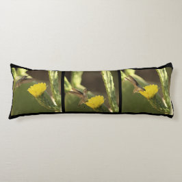 ハミングバードオンイエローサボテン花トリプチチ ボディピロー