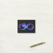 ハミングバード付きネオンインフィニティ白熱［赤熱］光を放つシンボル ポストイット (デスク上)