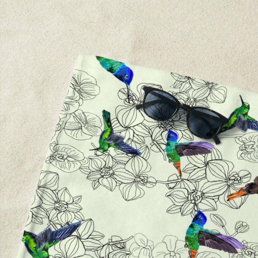 ハミングバード花ビーチタオル – あなたの色 ビーチタオル (インサイチュ)