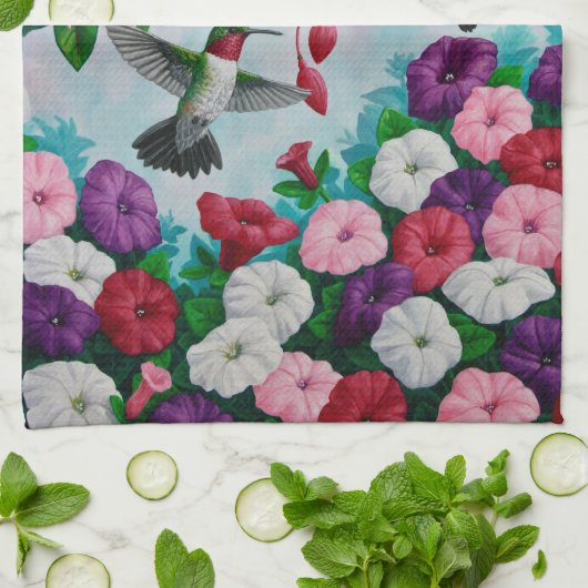 ハミングバードin明るい赤紫色フラワーガーデン キッチンタオル (折り畳み)
