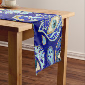 ハムサハンド – ファティマ柄の青い鉱物 ショートテーブルランナー (インサイチュ)