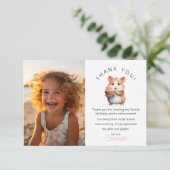 ハムスター、ピンクのカップケーキの子供の誕生日写真 サンキューカード (スタンド正面)