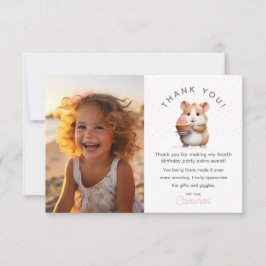 ハムスター、ピンクのカップケーキの子供の誕生日写真 サンキューカード