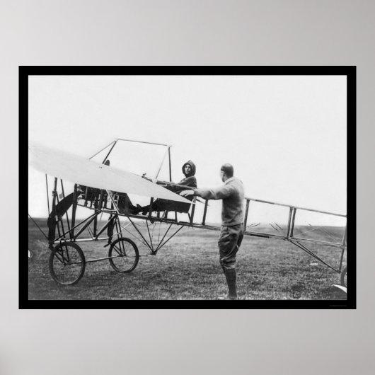ハリエット・クイムビーが飛行機に乗り込む1911 ポスター (正面)