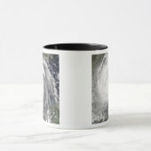 ハリケーンエミリー マグカップ (中央)