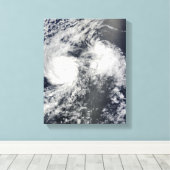 ハリケーンフェリシアとHawの東ストームエンリケ キャンバスプリント (インサイチュ (ウッドフロア))