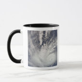 ハリケーンベルタ マグカップ (左)