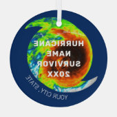 ハリケーン生存者記念パーソナライズされた ガラスオーナメント (裏面)