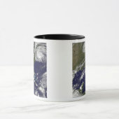 ハリケーン・アール3 マグカップ (中央)