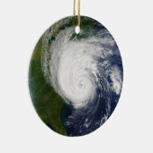 ハリケーン・イザベルの目2003年9月18日 セラミックオーナメント (右)