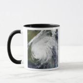 ハリケーン・イワン マグカップ (左)