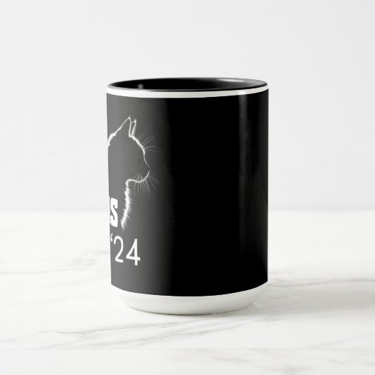ハリスワルツ2024 マグカップ (中央)