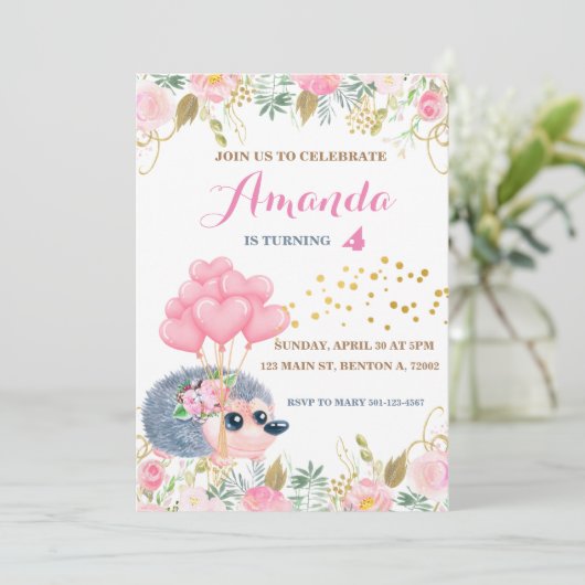 ハリネズミのバウムピンクのフローラの誕生動物 招待状 (スタンド正面)