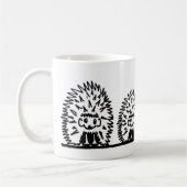 ハリネズミの家族のデザインの陶器マグカップ コーヒーマグカップ (左)