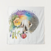 ハリネズミは赤いバラの香りをかいだ タペストリー (正面(横))