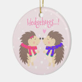 ハリネズミ！かわいいハリネズミのクリスマス セラミックオーナメント (左)