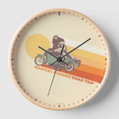 ハリーポッター™ ハグリッドの魔法の夏のロードトリップ 壁時計 (正面)