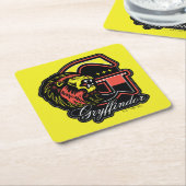 ハリーポッター™ | GRYFFINDOR™アスレティックバッジ スクエアペーパーコースター (アングル)