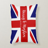 ハリー及びMeghan |の王室のな結婚式の記念 アクセントクッション (正面(垂直))