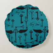 ハリー・ポッターシリーズの™の飛んでいるな鍵パターン ラウンドクッション (裏面)