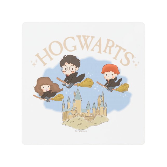 ハリー・ポッター™、ハーマイオニー、ロンがホグワーツを飛ぶ™ メタルプリント (正面)