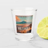 ハレアカラナショナルパークマウイハワイヴィンテージ ショットグラス (正面)