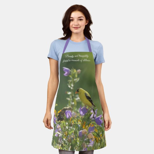 ハレベルの花の金魚 エプロン (着用した状態)