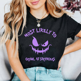 ハロウィンで最も異質な人に吠えそうな人 カスタム Tシャツ