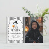 ハロウィンとおばけの2歳の誕生日フォト招待状 招待状 (スタンド正面)
