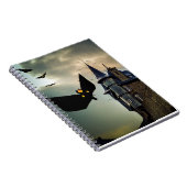 ハロウィンにぴったりな楽しいデザイン ノートブック (右側)