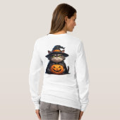 ハロウィンにイライラする猫がカボチャのランタンを掲げる 🎃 Tシャツ (裏面フル)