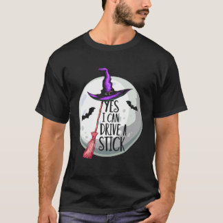ハロウィンに変な魔女 "マニュアル車 運転できます" Tシャツ