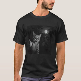 ハロウィンに驚いて怖がる猫のセルフィー 怖い Tシャツ