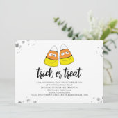 ハロウィンのおもしろいかわいいキャンディーコーンのトリックまたは治療 招待状 (スタンド正面)