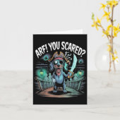 ハロウィンのお茶目なダックスフント カード (黄色い花)
