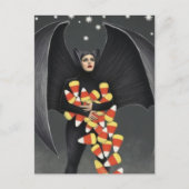 ハロウィンのお菓子を持ったコウモリ ポストカード (正面)