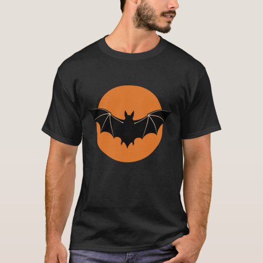 ハロウィンのオレンジ満月とコウモリ クリーンベクターD Tシャツ (正面)