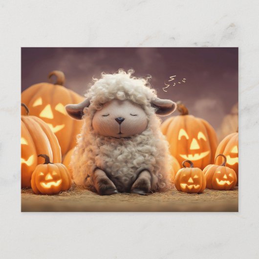 ハロウィンのカボチャに囲まれて眠る羊のイラスト シーズンポストカード (正面)