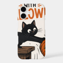ハロウィンのカボチャを倒す黒猫が面白い