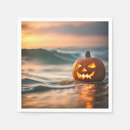 ハロウィンのカボチャ提灯と海岸 スタンダードカクテルナプキン (正面)