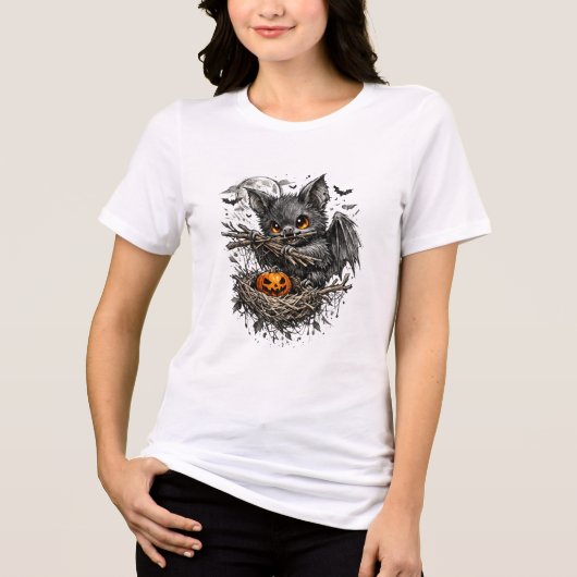 ハロウィンのコウモリが巣作りの枝を運ぶ トライブレンドTシャツ (正面)