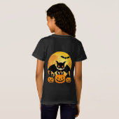 ハロウィンのコウモリキャラクターのかぼちゃシーンスタイル Tシャツ (裏面フル)