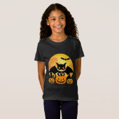 ハロウィンのコウモリキャラクターのかぼちゃシーンスタイル Tシャツ (正面フル)