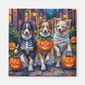 ハロウィンのコスチュームを着たシェルティ マグネット (正面)