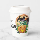 ハロウィンのゴブリンがカボチャの陰に隠れている 紙コップ (裏面)